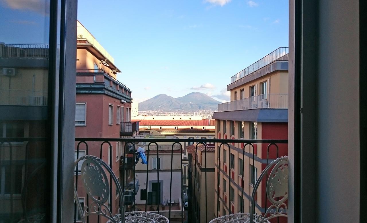 Guantai 30 Bed & Breakfast Naples